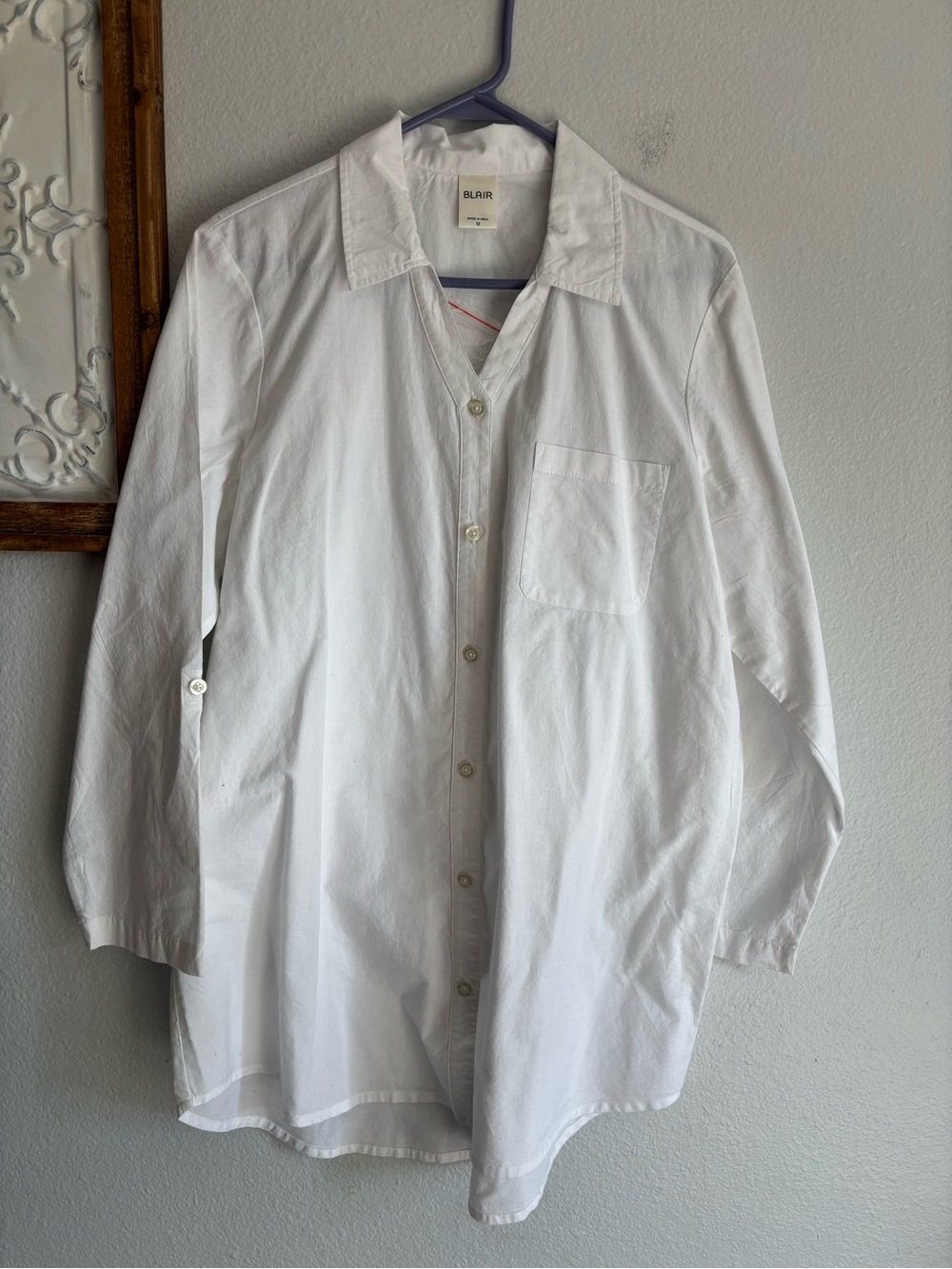 Blair White Women’s Sz Medium Long-Sleeve Button-Down long Shirt collared casual